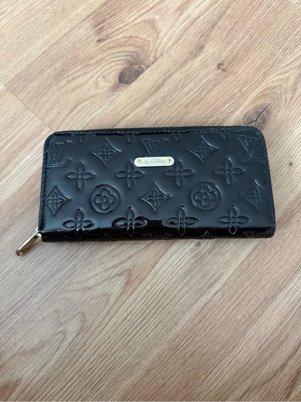 Black zipper wallet